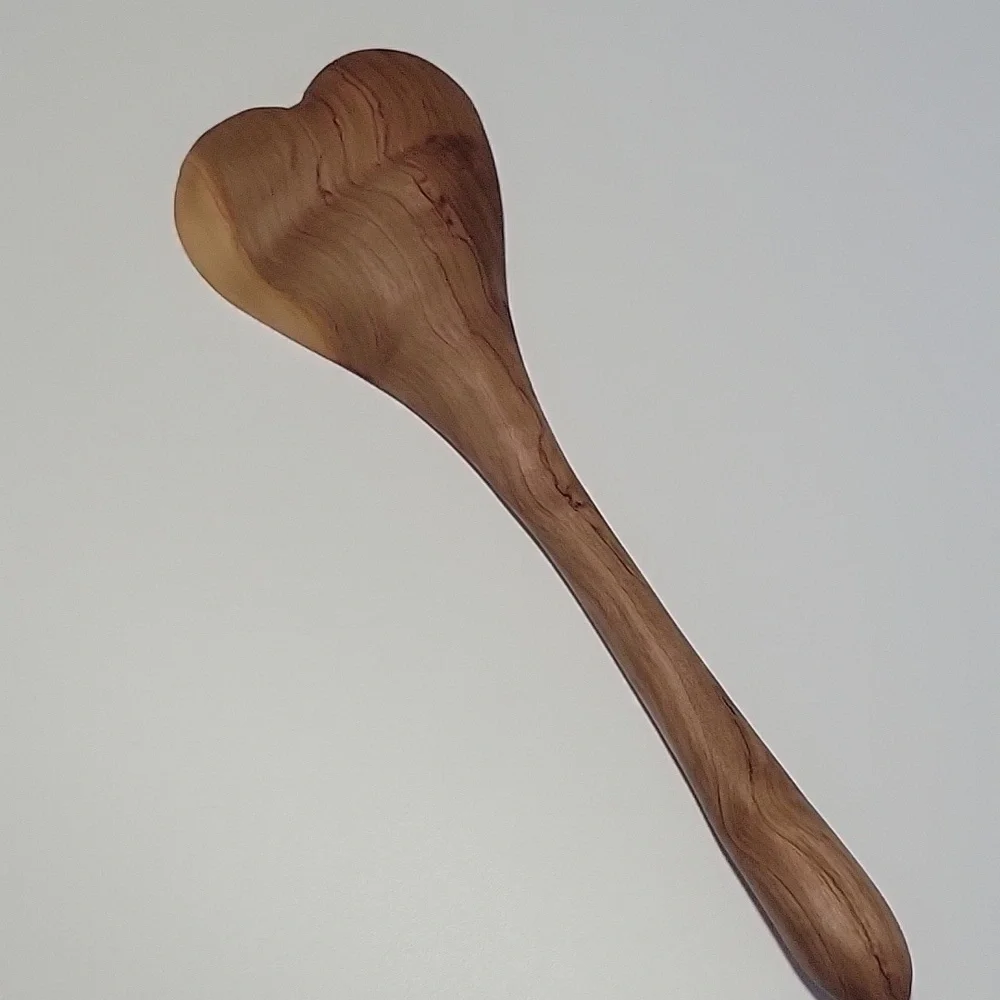 Heart-Shaped Wooden Spoon Rest